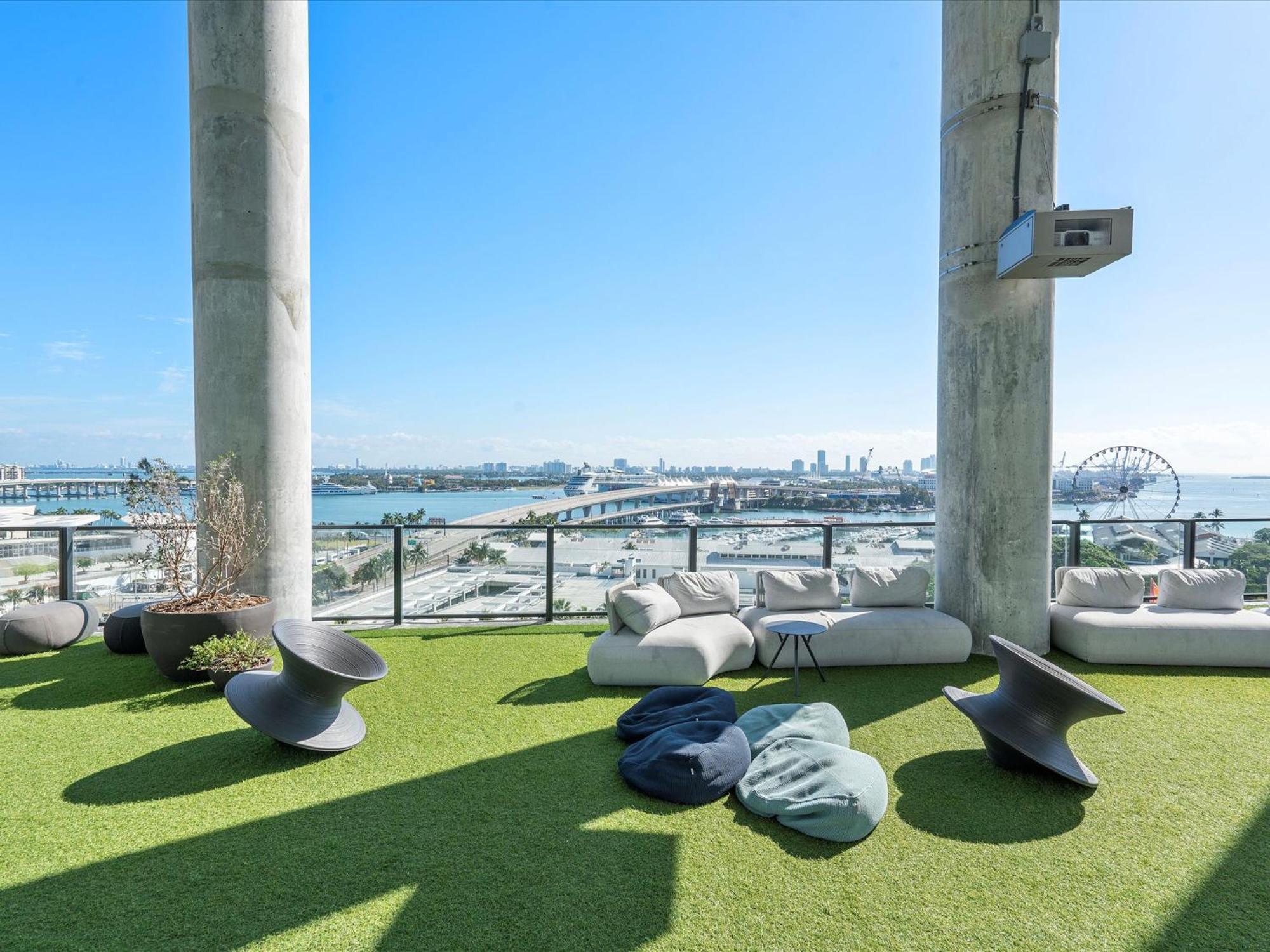 Downtown By Miami Vacation Rentals Экстерьер фото