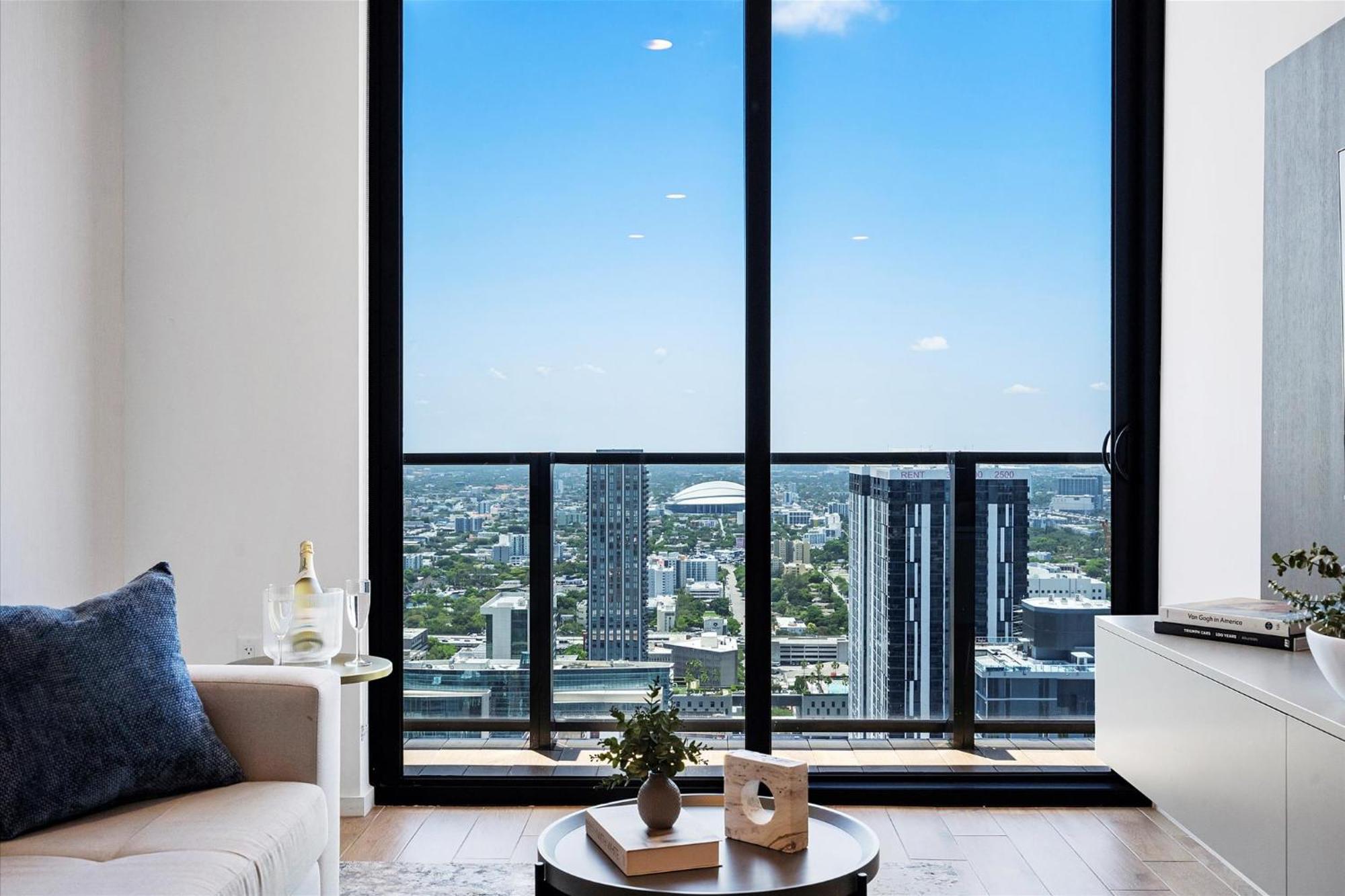 Downtown By Miami Vacation Rentals Экстерьер фото